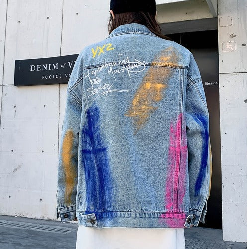 Campera Denim Graffiti con Flow  – Estilo Street