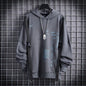 Hoodie “Dark Pocket Flow” – Streetwear con Bolsillos para el Misterio